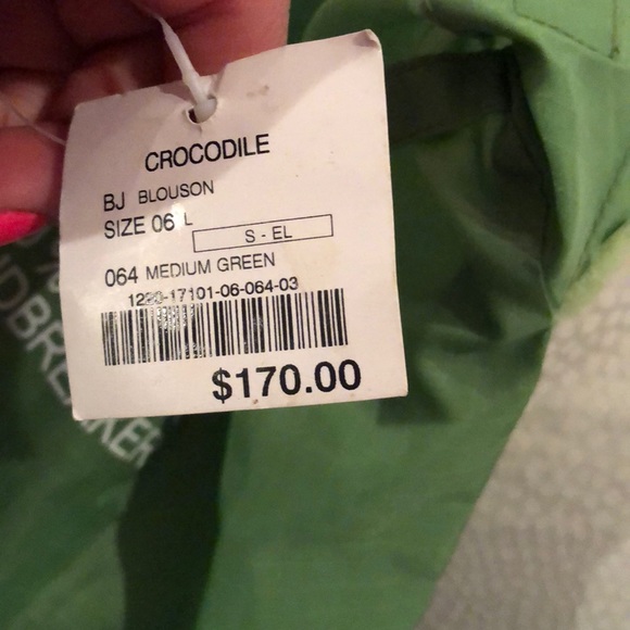 Green light weight wind breaker jacket - Picture 5 of 6